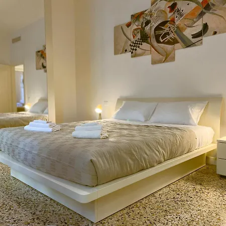 Apartamento Splendid “true Apartment” Overlooking Water