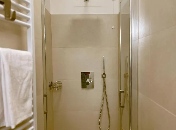 Splendid “true Apartment” Overlooking Water